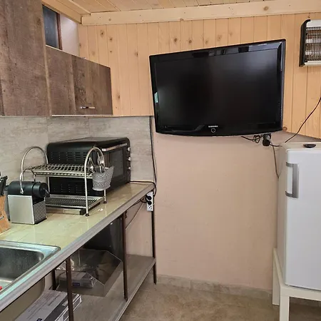морската къща-нестинарка Apartment Tsarevo
